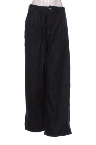 Дамски дънки Pull&Bear, Размер XL, Цвят Син, Цена 18,99 лв.