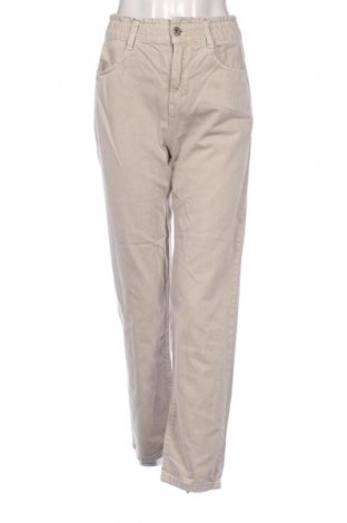 Дамски дънки Pull&Bear, Размер M, Цвят Бежов, Цена 19,99 лв.