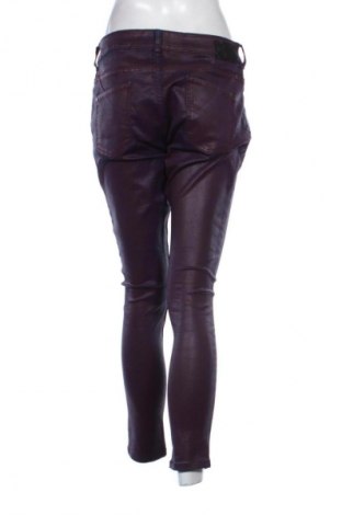 Damskie jeansy S.Oliver, Rozmiar XL, Kolor Fioletowy, Cena 94,00 zł