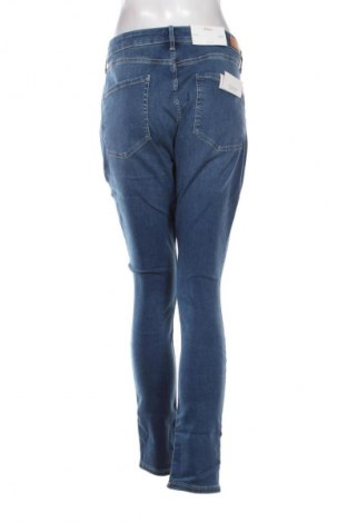 Damskie jeansy S.Oliver, Rozmiar XL, Kolor Niebieski, Cena 250,99 zł