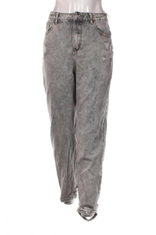 Blugi de femei SHEIN, Mărime M, Culoare Gri, Preț 76,00 Lei