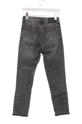 Blugi de femei Sinsay, Mărime XS, Culoare Gri, Preț 76,00 Lei