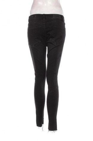 Női farmernadrág Stradivarius, Méret M, Szín Fekete, Ár 2 419 Ft