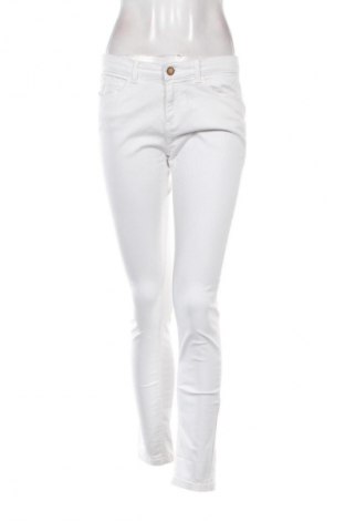 Damen Jeans Stradivarius, Größe L, Farbe Weiß, Preis € 13,99