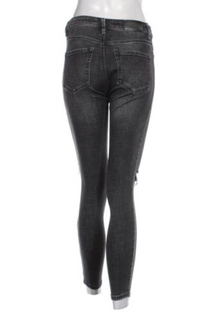 Damen Jeans Stradivarius, Größe M, Farbe Schwarz, Preis 9,99 €