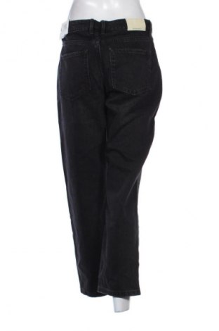 Dámske džínsy  Stradivarius, Veľkosť L, Farba Čierna, Cena  23,52 €