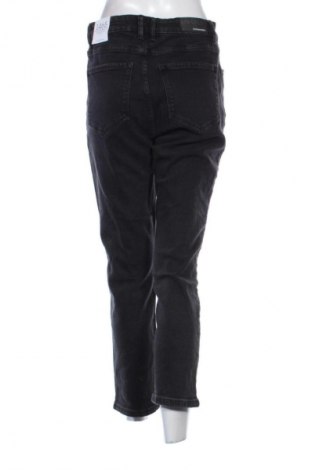 Dámske džínsy  Stradivarius, Veľkosť L, Farba Čierna, Cena  23,52 €
