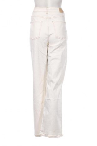 Női farmernadrág Target, Méret L, Szín Fehér, Ár 6 019 Ft