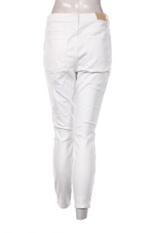 Dámske džínsy  Target, Veľkosť M, Farba Biela, Cena  14,95 €