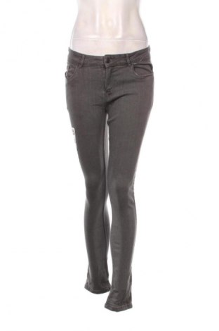 Női farmernadrág Tissaia, Méret M, Szín Szürke, Ár 4 049 Ft