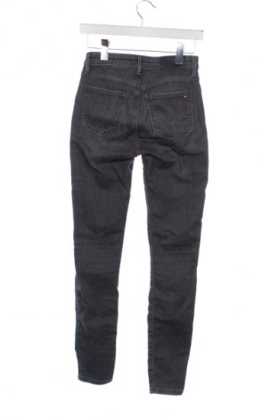 Damen Jeans Tommy Hilfiger, Größe S, Farbe Grau, Preis 85,99 €