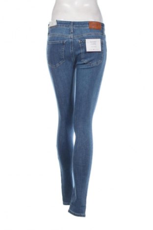Dámske džínsy  Tommy Hilfiger, Veľkosť S, Farba Modrá, Cena  123,95 €