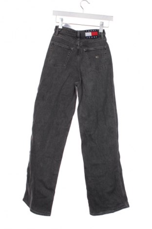 Női farmernadrág Tommy Jeans, Méret XXS, Szín Fekete, Ár 19 239 Ft