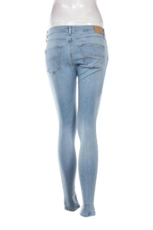 Damskie jeansy Tommy Jeans, Rozmiar S, Kolor Niebieski, Cena 452,99 zł