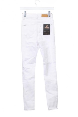 Blugi de femei Unbranded, Mărime S, Culoare Alb, Preț 94,99 Lei