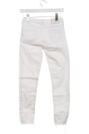 Damen Jeans Zara, Größe XS, Farbe Weiß, Preis € 9,99