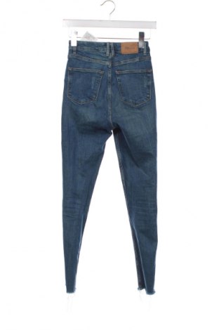 Női farmernadrág Zara, Méret XS, Szín Kék, Ár 3 659 Ft