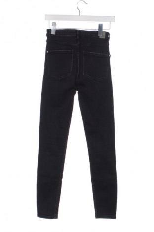 Dámske džínsy  Zara, Veľkosť S, Farba Čierna, Cena  37,42 €