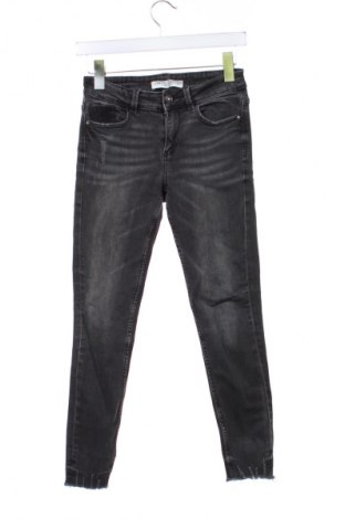 Női farmernadrág Zara, Méret XS, Szín Fekete, Ár 5 400 Ft