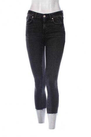 Damskie jeansy Zara, Rozmiar S, Kolor Czarny, Cena 62,07 zł