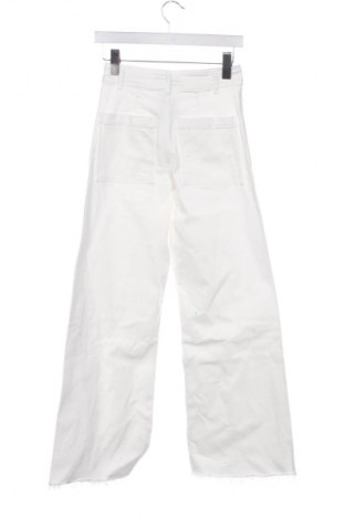 Damen Jeans Zara, Größe XS, Farbe Weiß, Preis 14,99 €