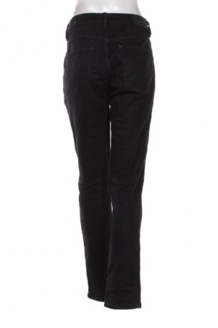 Blugi de femei Zara, Mărime XL, Culoare Negru, Preț 94,99 Lei