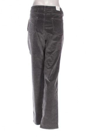 Дамски джинси Brax, Размер XL, Цвят Сив, Цена 127,99 лв.