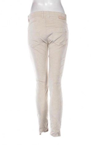 Дамски джинси Brax, Размер M, Цвят Бежов, Цена 19,99 лв.