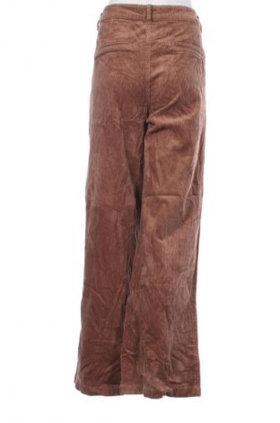 Damen Cordhose C&A, Größe XL, Farbe Braun, Preis 11,99 €