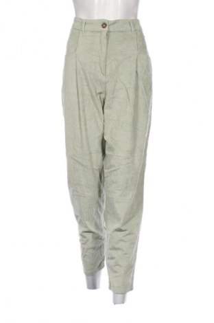 Damen Cordhose Gina, Größe M, Farbe Grün, Preis € 4,99