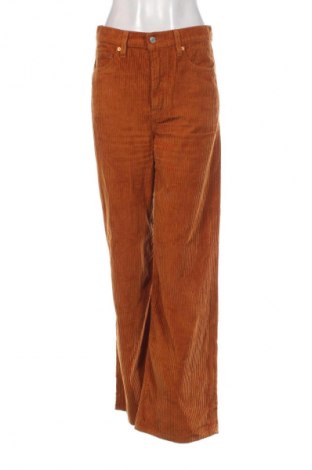 Damen Cordhose Levi's, Größe M, Farbe Orange, Preis 29,99 €