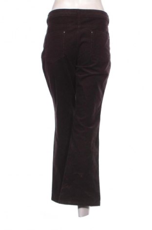 Γυναικείο κοτλέ παντελόνι Marks & Spencer, Μέγεθος XL, Χρώμα Βιολετί, Τιμή 13,81 €