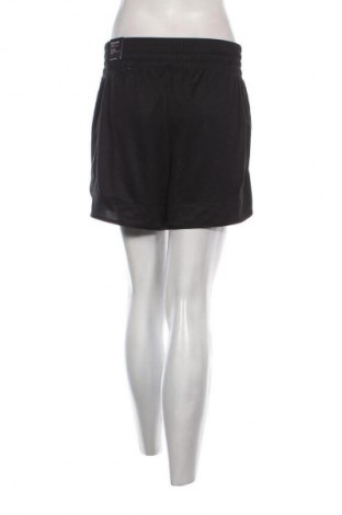Дамски къс панталон Adidas, Размер M, Цвят Черен, Цена 77,99 лв.