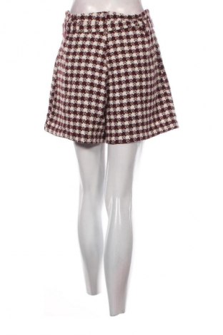 Női rövidnadrág Amaya Amsterdam, Méret M, Szín Sokszínű, Ár 11 959 Ft