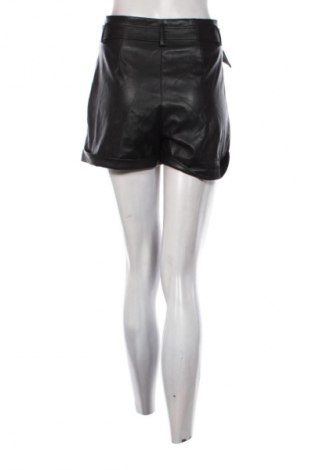 Dámske kraťasy  Amisu, Veľkosť S, Farba Čierna, Cena  8,95 €