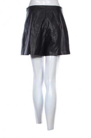 Női rövidnadrág Amisu, Méret M, Szín Fekete, Ár 3 800 Ft