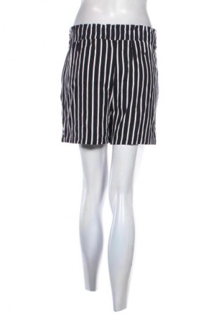 Pantaloni scurți de femei Amisu, Mărime S, Culoare Multicolor, Preț 50,00 Lei