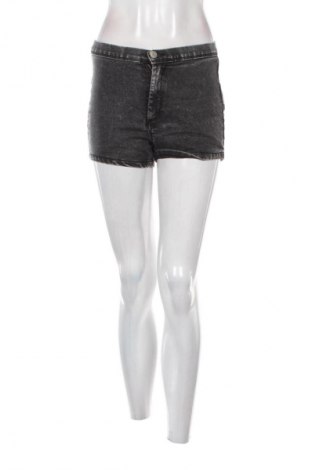 Damskie szorty Bershka, Rozmiar M, Kolor Czarny, Cena 43,77 zł