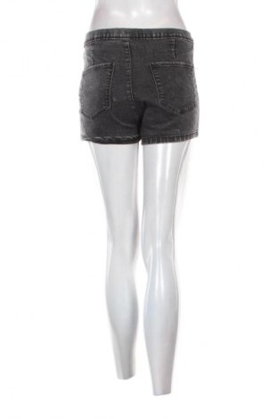 Damskie szorty Bershka, Rozmiar M, Kolor Czarny, Cena 43,77 zł