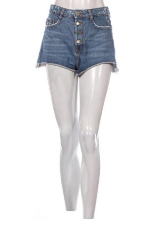 Γυναικείο κοντό παντελόνι Bershka, Μέγεθος S, Χρώμα Μπλέ, Τιμή 9,72 €