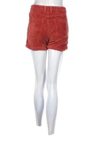Pantaloni scurți de femei Bershka, Mărime M, Culoare Roșu, Preț 50,00 Lei