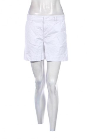 Дамски къс панталон C&A, Размер M, Цвят Бял, Цена 19,55 лв.