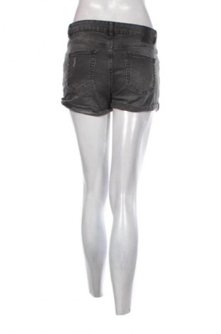 Dámske kraťasy  Fb Sister, Veľkosť M, Farba Sivá, Cena  9,72 €