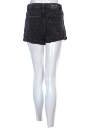 Damskie szorty Fb Sister, Rozmiar M, Kolor Czarny, Cena 26,76 zł