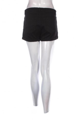 Pantaloni scurți de femei H&M, Mărime L, Culoare Negru, Preț 51,45 Lei