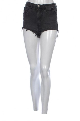 Γυναικείο κοντό παντελόνι H&M, Μέγεθος S, Χρώμα Μαύρο, Τιμή 9,72 €