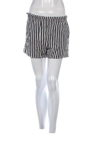 Pantaloni scurți de femei H&M, Mărime S, Culoare Multicolor, Preț 50,00 Lei