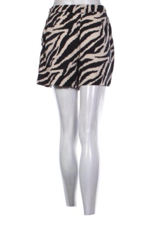 Γυναικείο κοντό παντελόνι LC Waikiki, Μέγεθος M, Χρώμα Πολύχρωμο, Τιμή 19,95 €