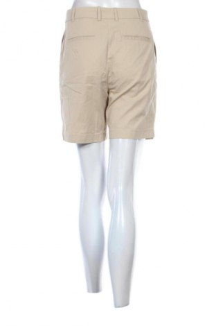 Γυναικείο κοντό παντελόνι Lacoste, Μέγεθος M, Χρώμα  Μπέζ, Τιμή 38,00 €