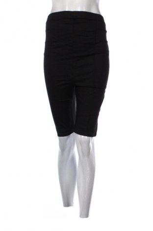 Дамски къс панталон Mamalicious, Размер M, Цвят Черен, Цена 62,99 лв.